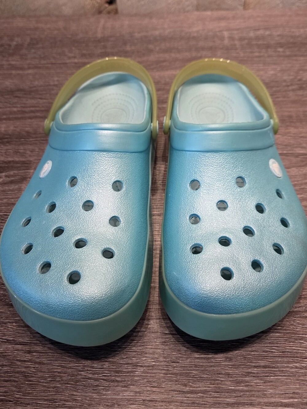 Crocs Crocband Ice Pop Clogs Ice Blue/Green RARE Fun Unique Color Size 7M 9W - Picture 3 of 9